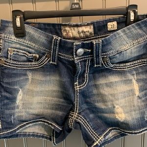 BKE Shorts Size 27